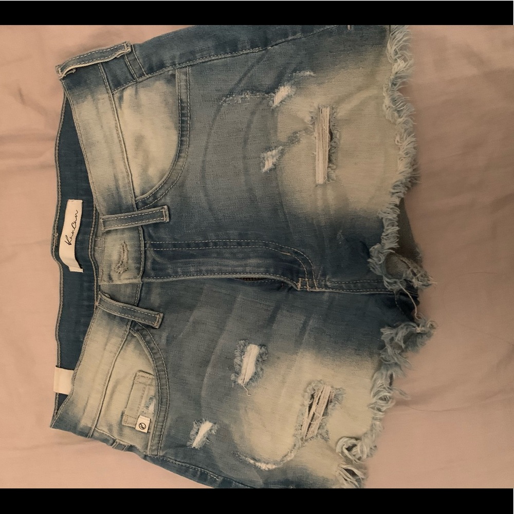 Buckle Jean shorts